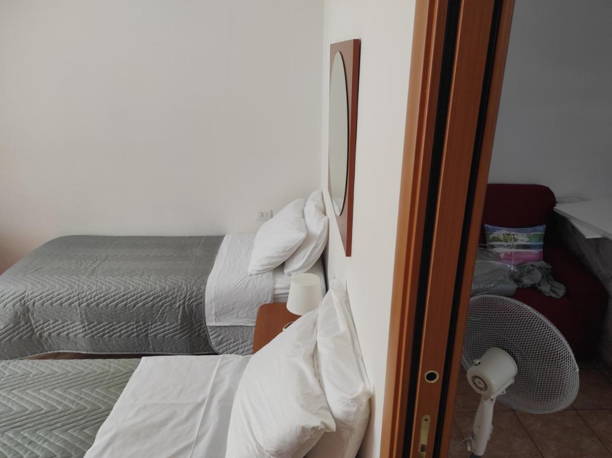 莱科Casa Di Luca公寓 外观 照片
